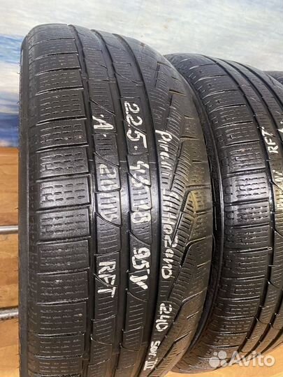 Pirelli Winter Sottozero 240 Serie II 225/45 R18 95V