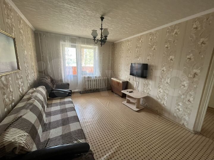 2-к. квартира, 48 м², 3/9 эт.
