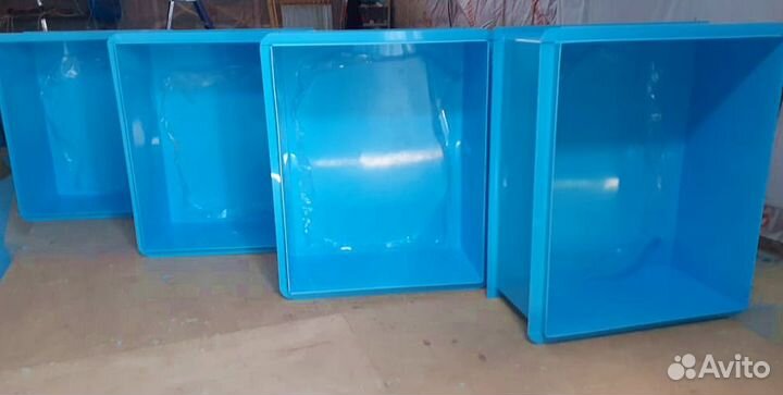 Емкость для рыбы и раков