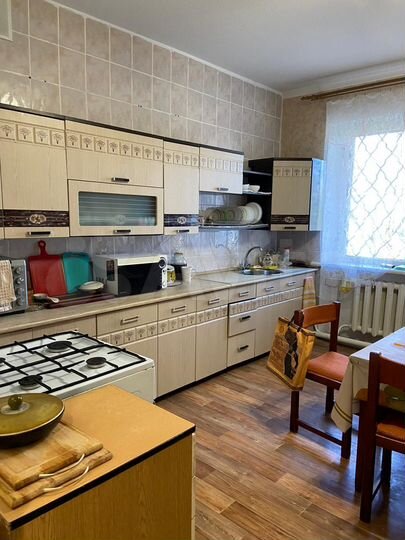 Дом 254 м² на участке 7 сот.