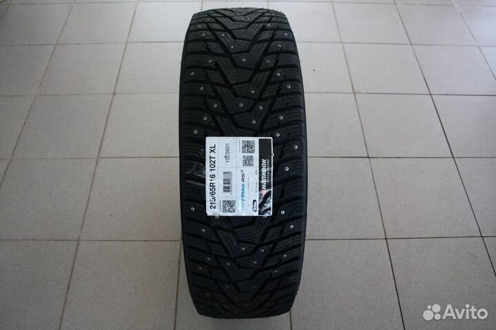 Hankook Winter I'Pike RS2 W429 215/65 R16 102T