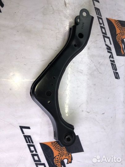 Рычаг задний правый Nissan Altima QR25 2014