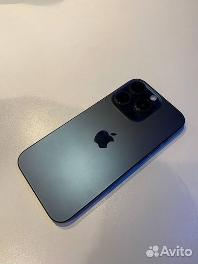 iPhone 15 Pro, 256 ГБ