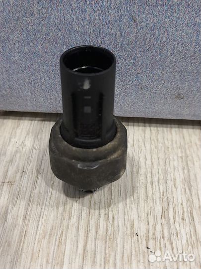 Датчик давления масла Kia RIO 4