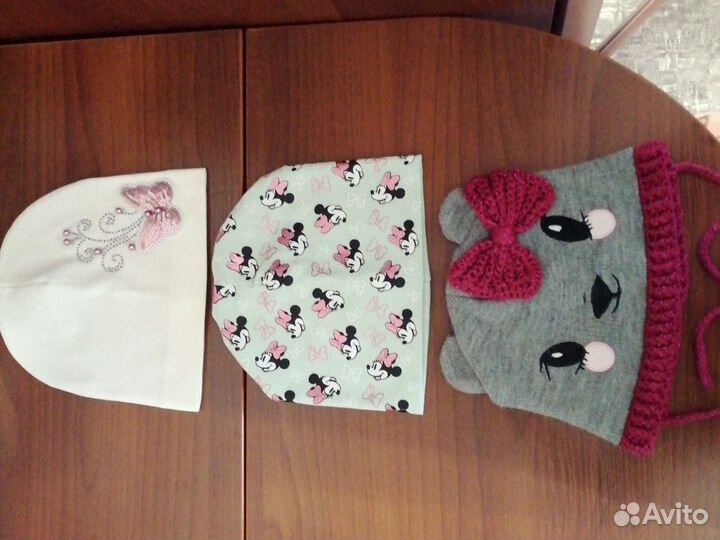 Шапки для девочки разные