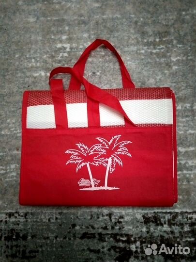 Циновка пляжная