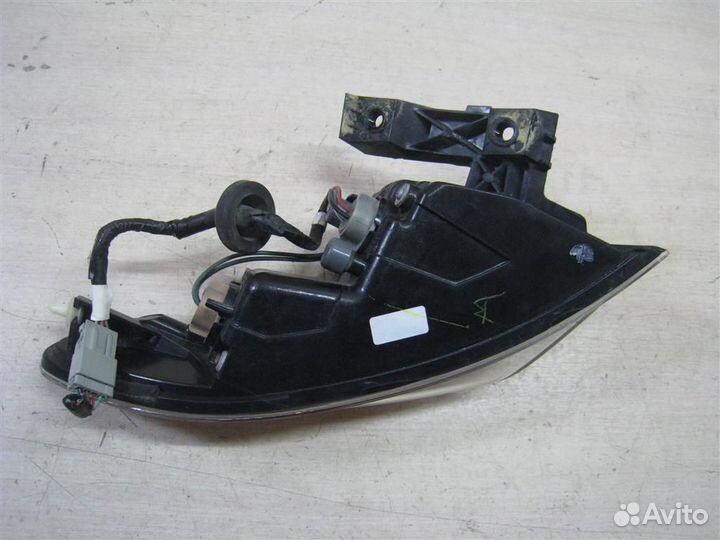 Фонарь задний наружный правый Honda Civic 5D (FN)