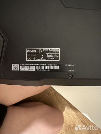 MSI pulse gl76 11uek-080xru