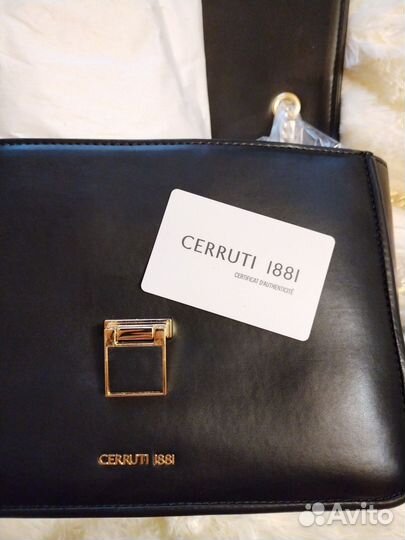 Сумка на плечо женская Cerruti 1881