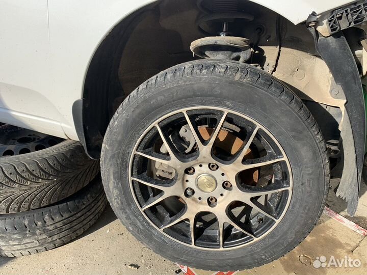 R16 Nokian Tyres Nordman SX 205/60, PCD 5x114.3 DIA 67.1