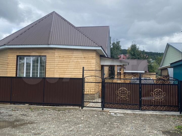 Дом 110 м² на участке 4 сот.