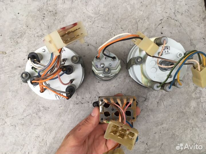 Приборная панель ваз 2105