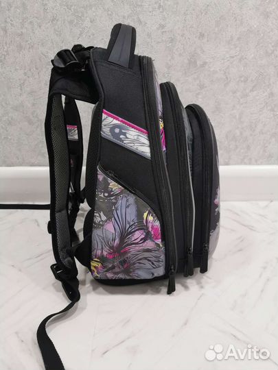 Школьный рюкзак hummingbird