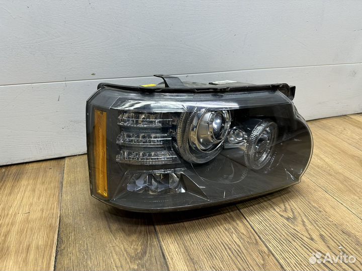 Фара правая Range Rover Vogue L322 рестайлинг