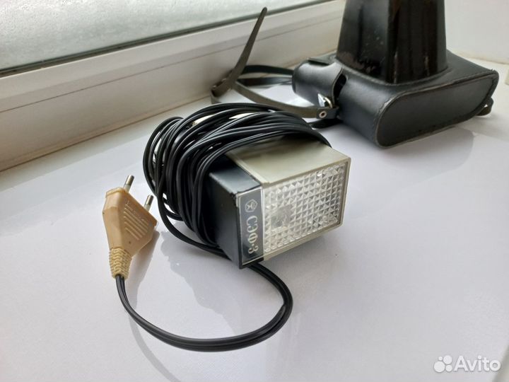 Плёночный фотоаппарат Зенит Е Обьектив гелиос 44