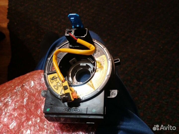 Задний правый наружный фонарь на Киа Рио 3