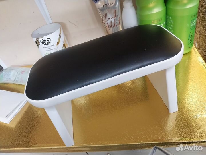 Подставка для рук маникюрная