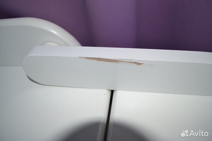 Детская кроватка и пеленальный комод