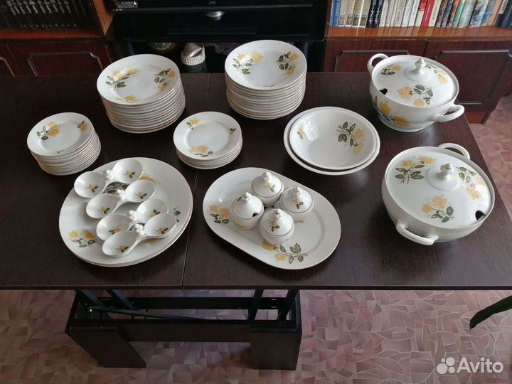 Сервиз столовый на 12 персон