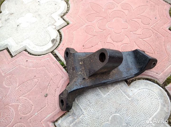 Кронштейн левый suzuki vl400 vl 400 vl800 vl 800