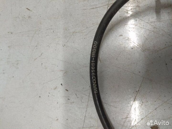 Датчик abs задний правый Hyundai Solaris