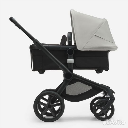 Коляска Bugaboo Fox 5 Black / Black / White