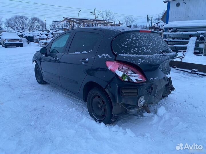 Суппорт задний правый Peugeot 308 EP6