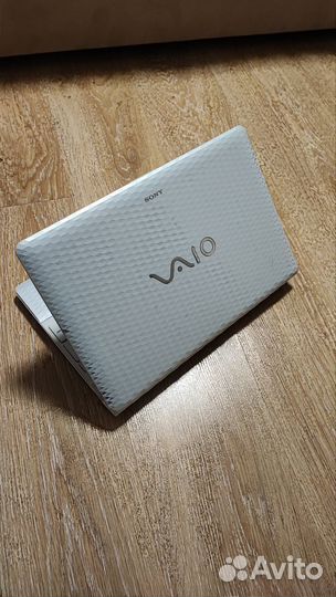 Sony Vaio Ноутбук на SSD для работы