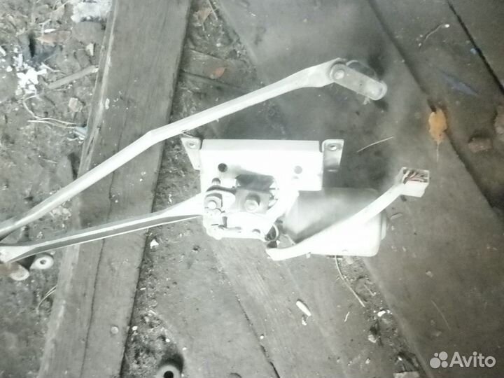 Продаю моторчик стеклоочистителей волга