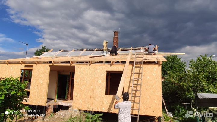 Бригада строителей