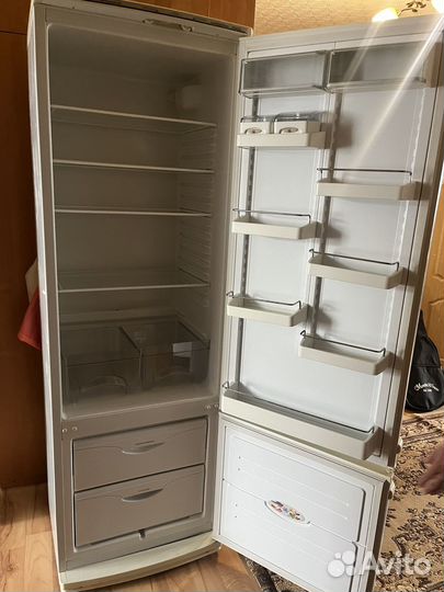 Холодильник бу(сломан компрессор)