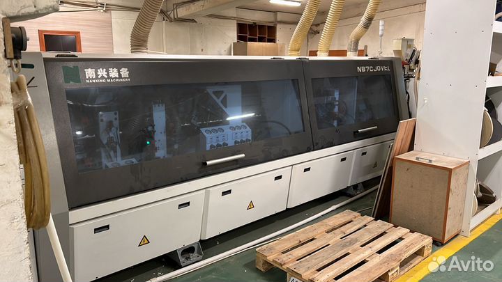 Кромкооблицовочный станок NB7cjkvkl
