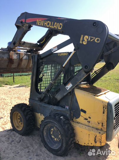Мини-погрузчик New Holland LS170, 2005