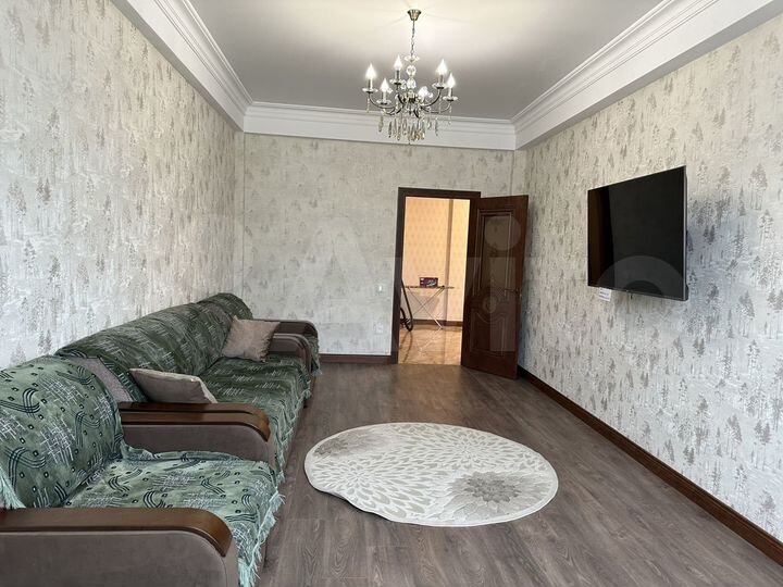 2-к. квартира, 86 м², 5/9 эт.