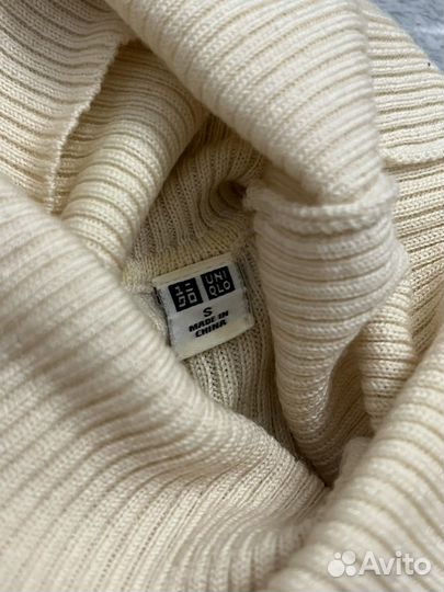 Водолазка женская uniqlo шерсть, размер S