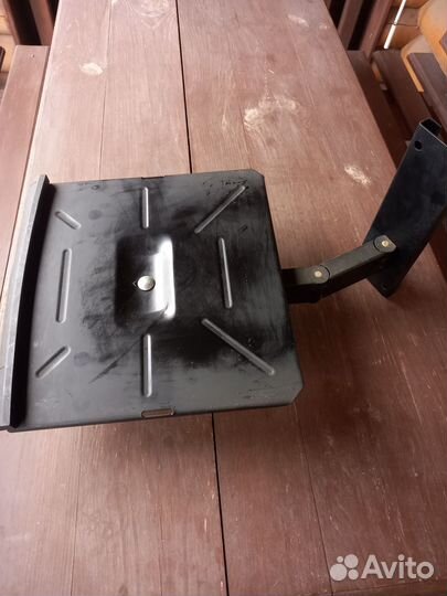 Кронштейн настенный поворотный с площадкой 32х29см