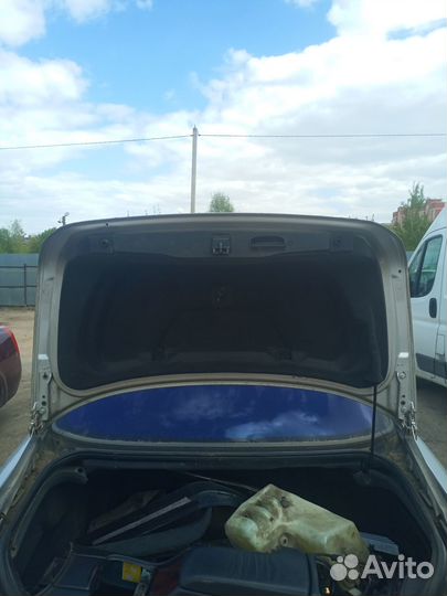 Продаю крышку багажника на Мерседес S500 W220 2000