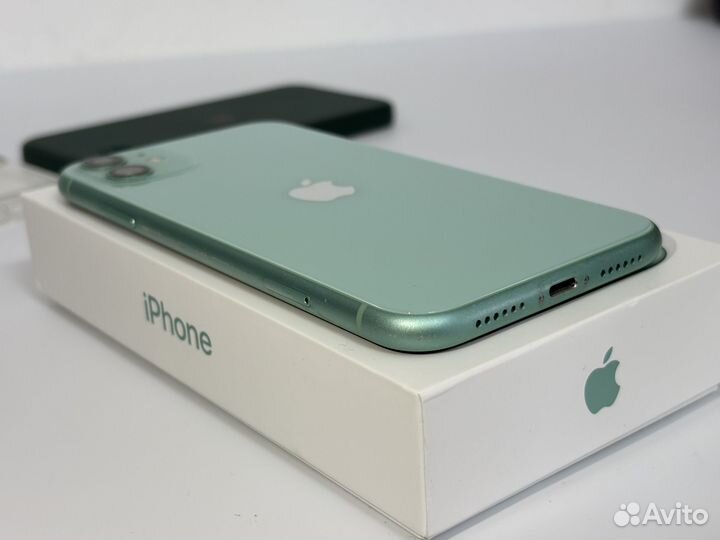 iPhone 11, 64 ГБ