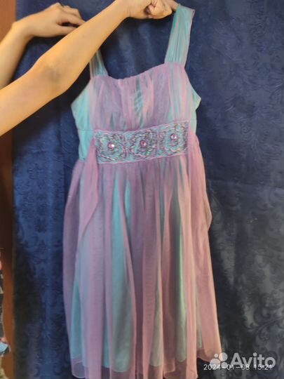 Платье для девочки нарядное
