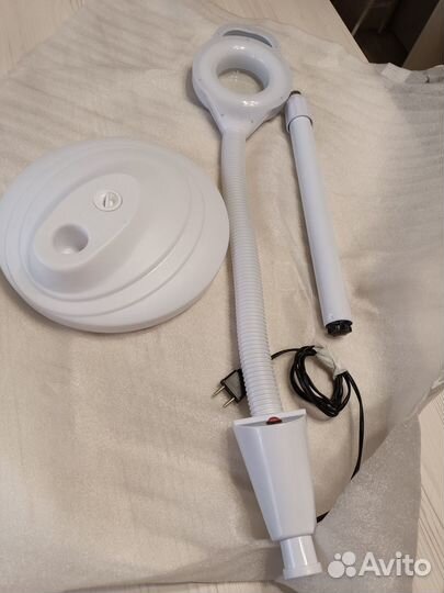 Лампа лупа для косметолога напольная