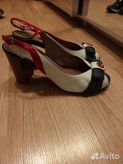 Босоножки женские 36 размер