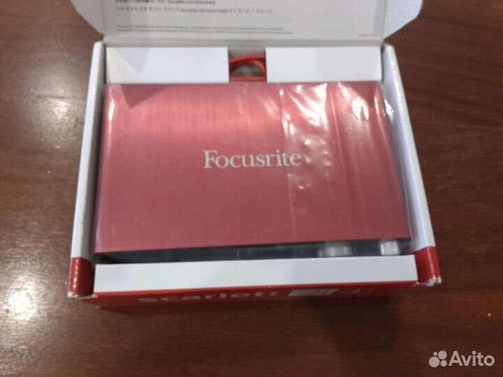 Звуковая карта Focusrite Scarlett