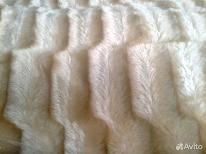Меховые покрывала и декоративные наволочки