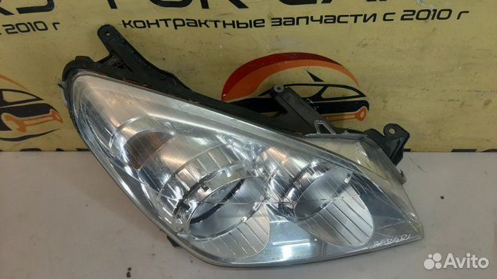 Фара передняя правая Opel Astra H 2007-2014