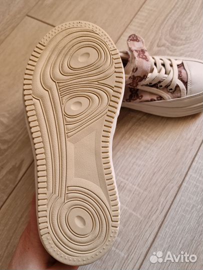 Кеды новые для девочки