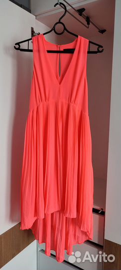 Платье женское (в отпуск)