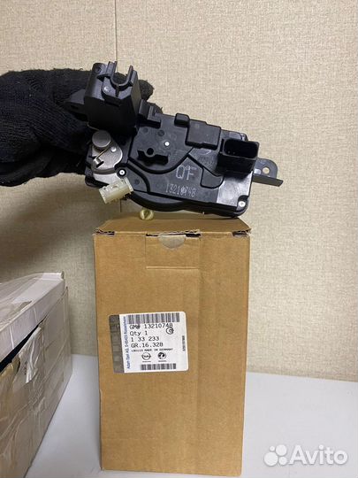 Замок передней левой двери Opel Astra/Zafira