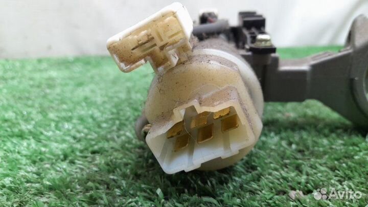 Замок зажигания с ключом Kia Cerato 1 1.6 G4FC