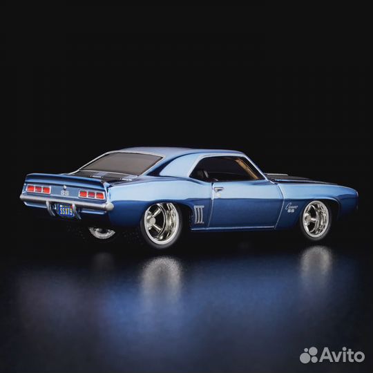 Hot Wheels Chevy Camaro 1969 SS Blue RLC Exclusive