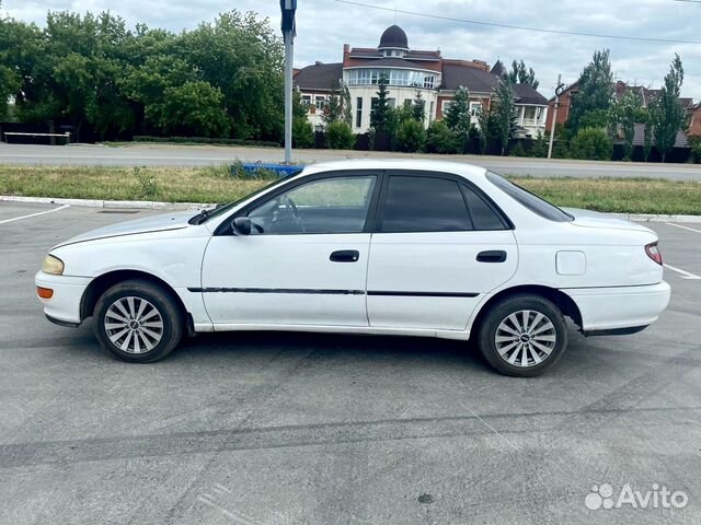 Toyota Carina 1.6 AT, 1994, 300 000 км